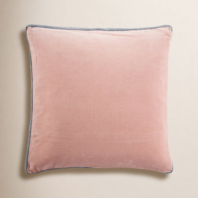 Brixen 18" x 18" Cotton Pillow Cover
