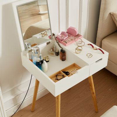 Small Makeup Vanity Table