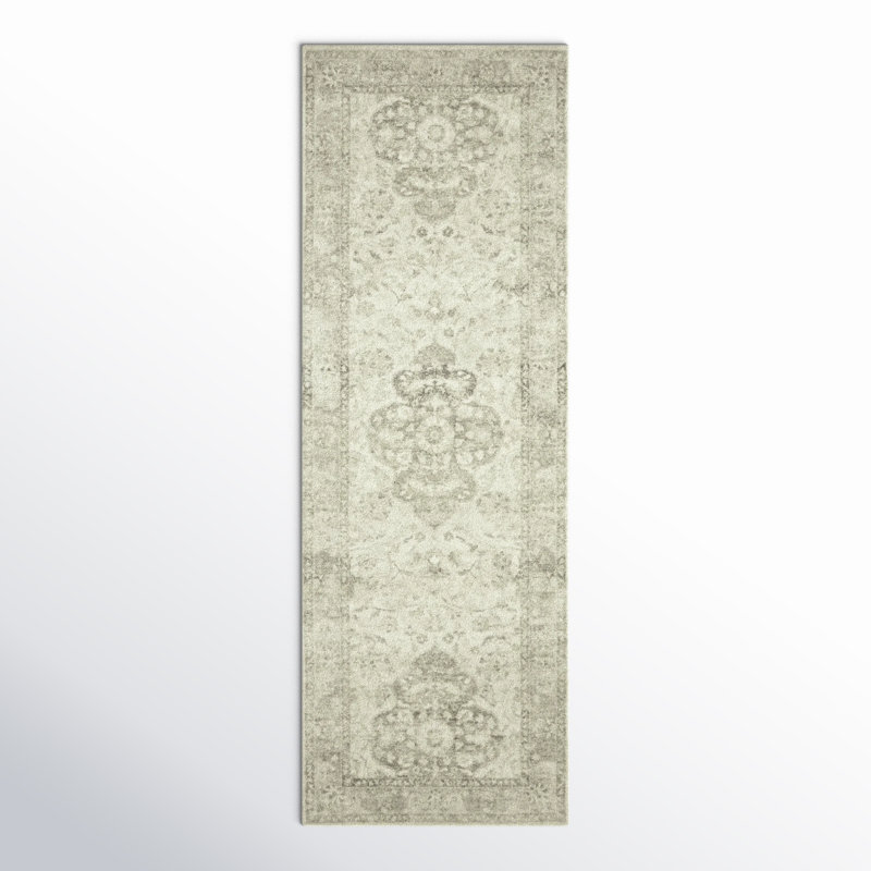 Oriental Area Rug in Ivory/Silver, Runner 2'6" x 7'6"