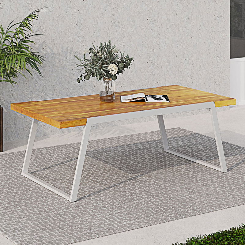 Table de salle à manger d'extérieur