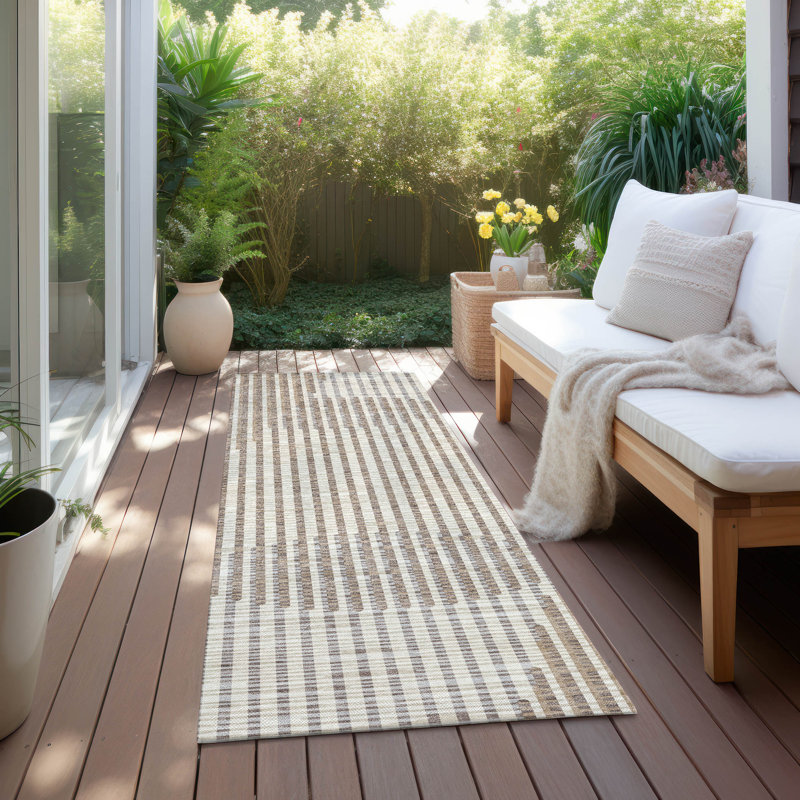 Chayden intérieur / extérieur lavable à la machine ACN1001 beige, Tapis de couloir 2 pi 3 po x 7 pi 6 po