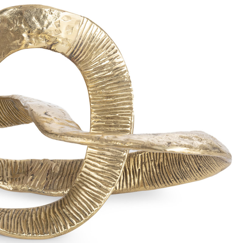Sculpture Regina Regina Myriad