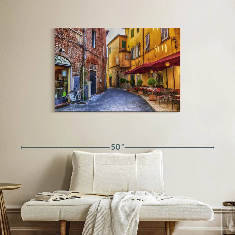 Sirci Street à Lucca, H 26 po x l 39 po