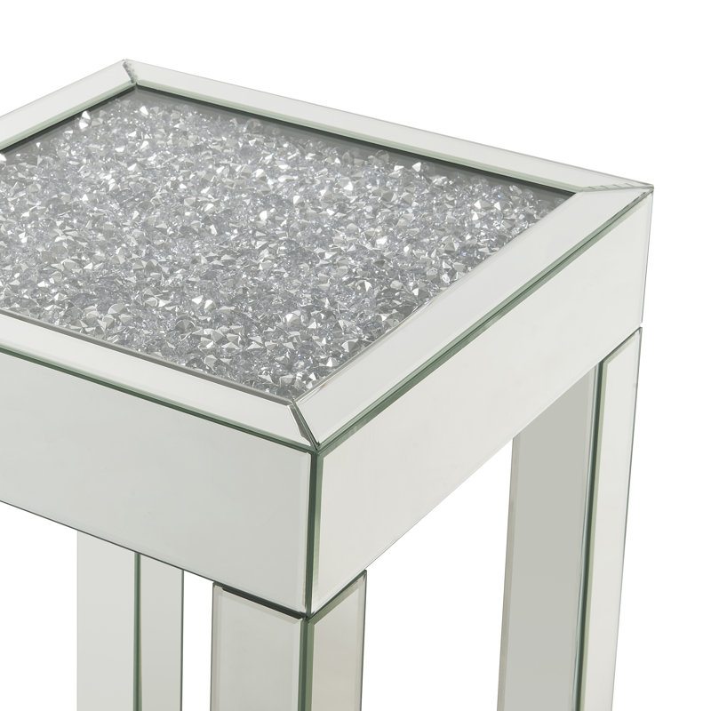 Table de bout Kutsal