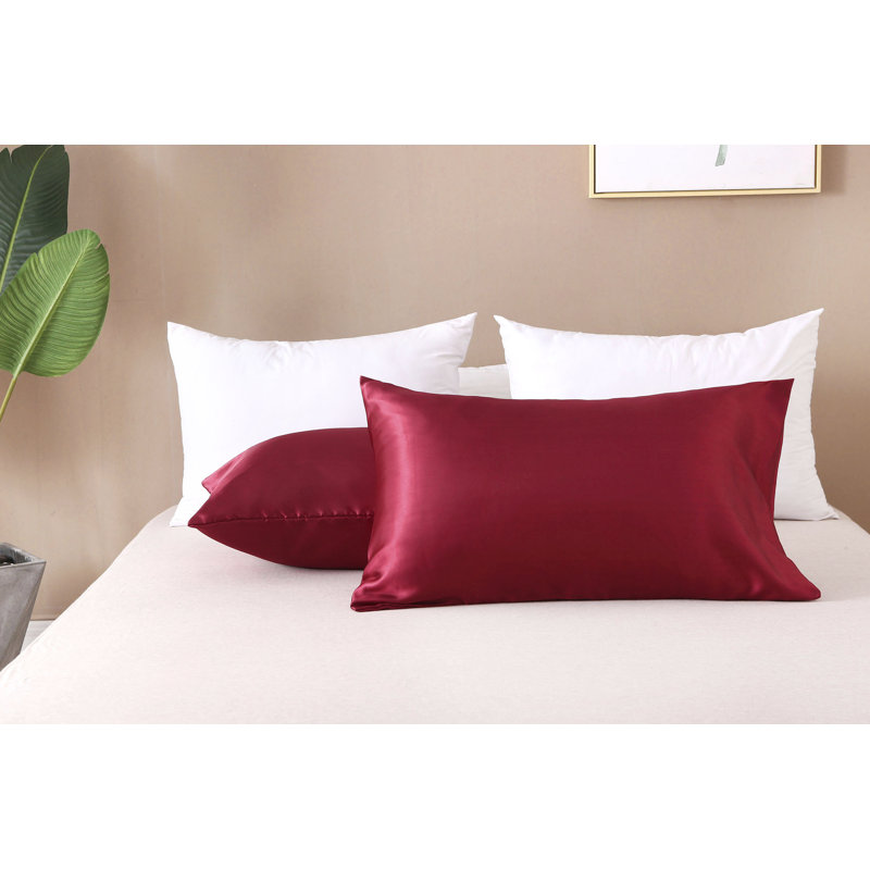 Taie d'oreiller en satin, Rouge