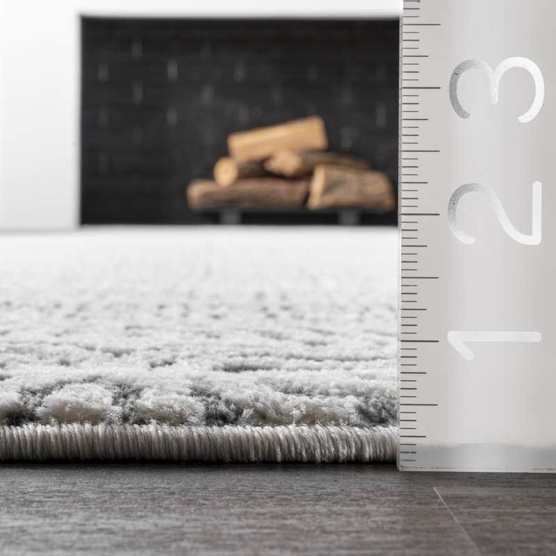 Zayan Moroccan Power Loom Performance Light Gray Rug, Round 6'