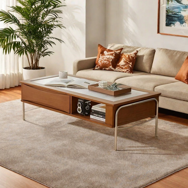 Table basse simple de style simple