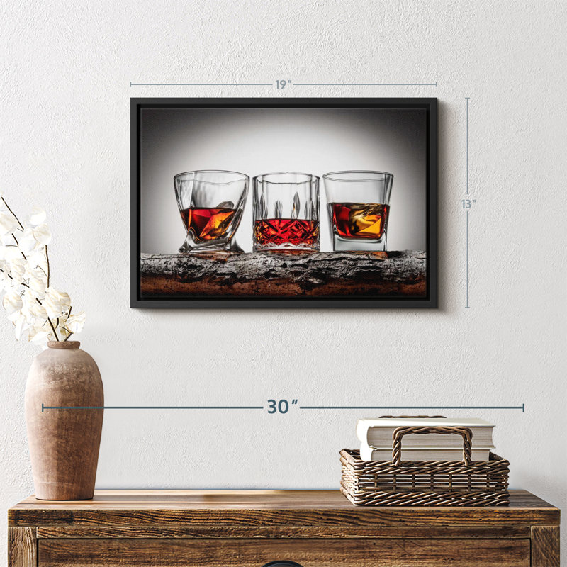 «Fancy Whiskey Glasses Canvas Print», H 13 po x l 19 po