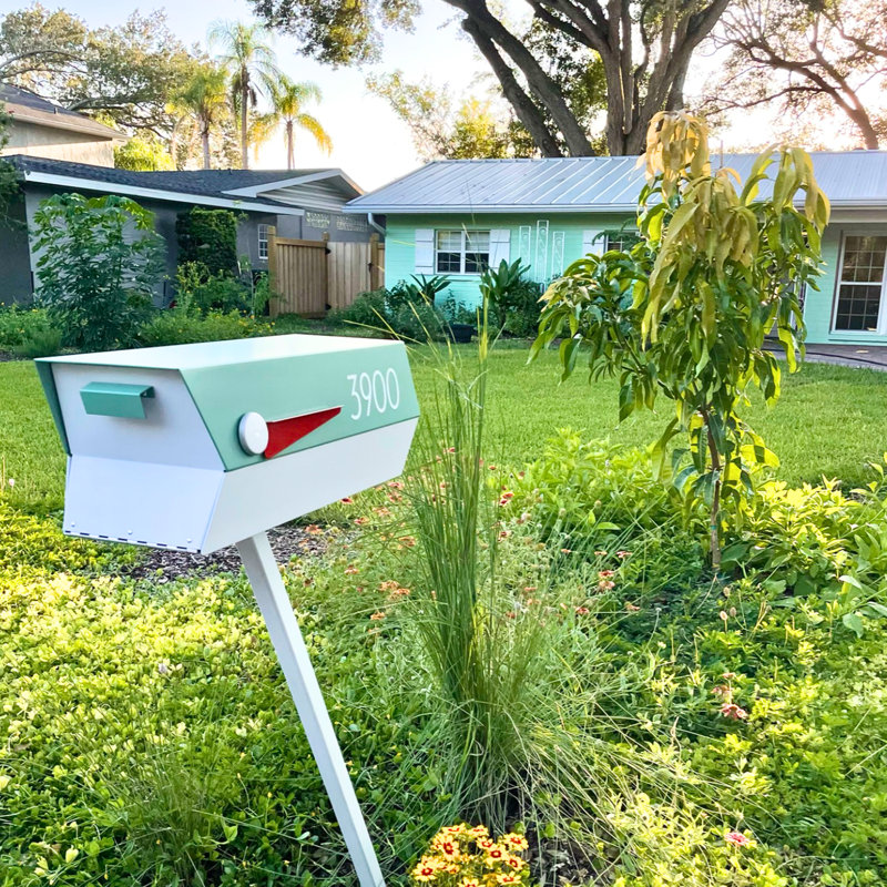 Satin Mint Green Mid-Century Modern Steel Mailbox
