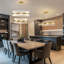 Lustre moderne à niveaux gradués avec accents en cristal Stith