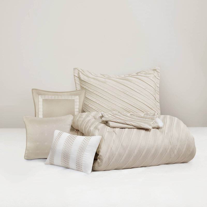 7 PCS Comforter Set