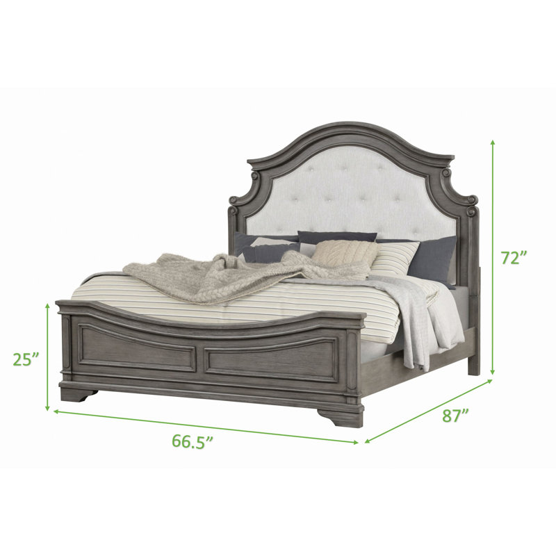 Lit de style traditionnel en bois