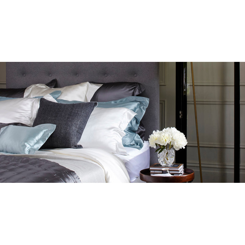 Signature Silk Pillow Case, Standard/Queen 20"x30", Ivory