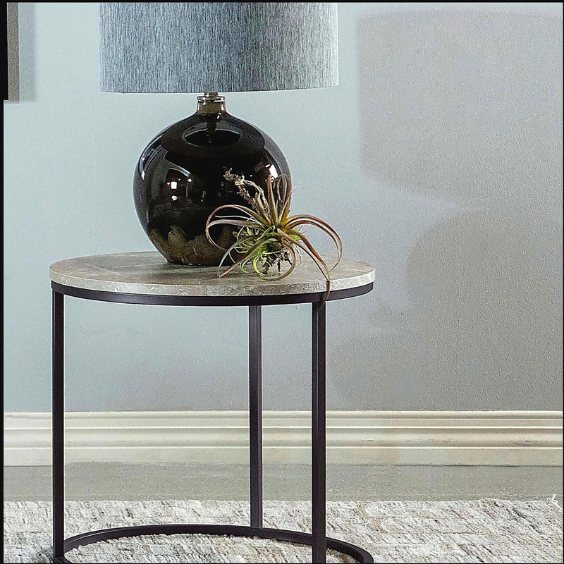 Table de bout grise et gris acier