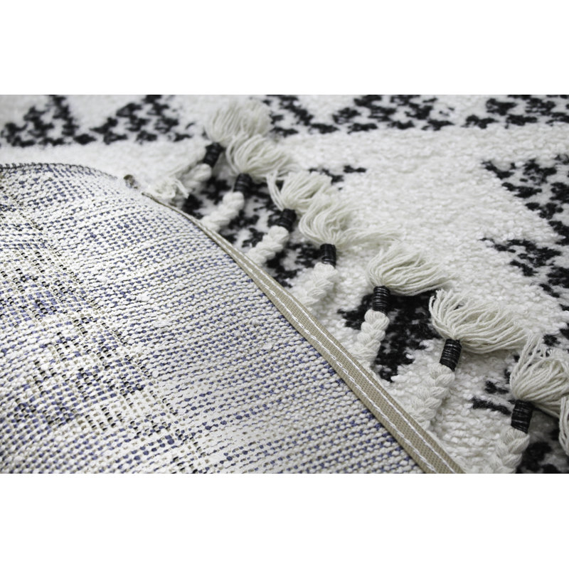 Tapis géométrique ivoire / noir, Rectangle 7 pi 6 po x 9 pi 6 po