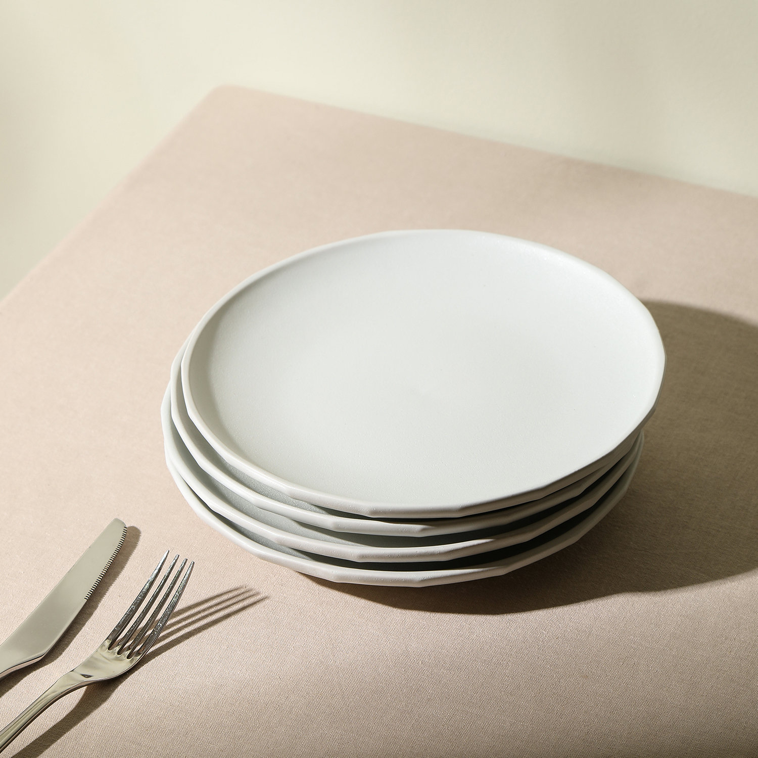 Rio 8" Salad Plate, Beige