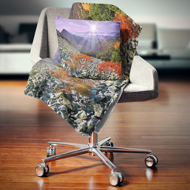Housse et insert de coussin carré Rocky and Carpates, 16 po x 1 po