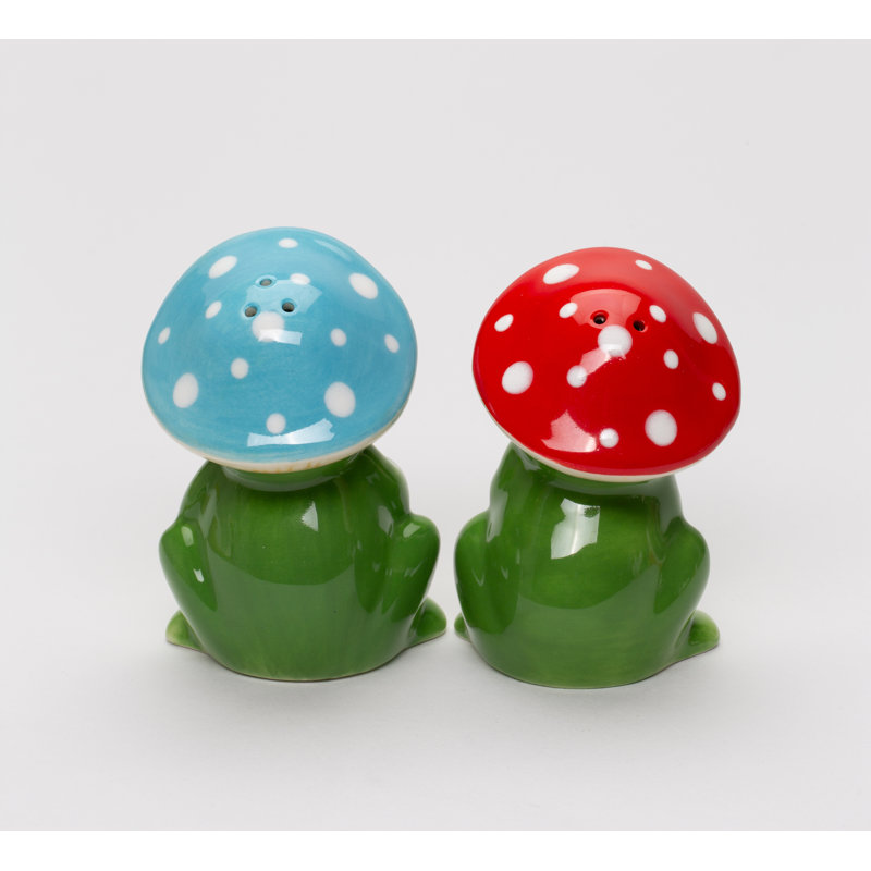 Salt And Pepper Shaker Set