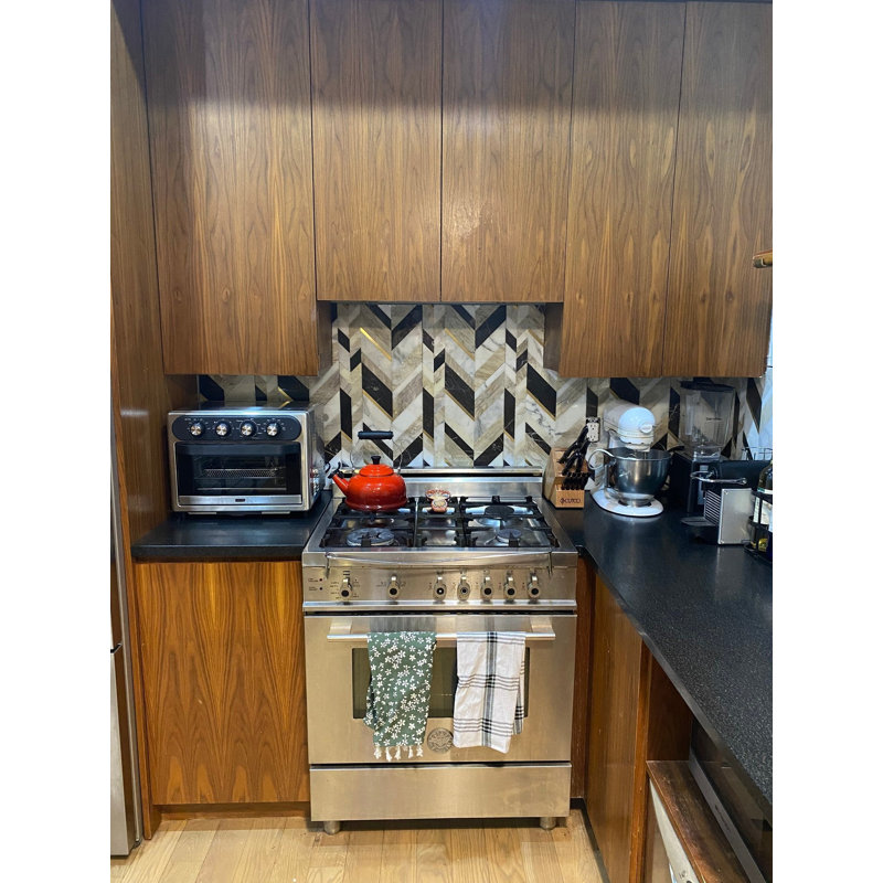 Amari 12x19 Chevron Polished Marble & Aluminum Inlay Mosaic Tile, Saint Laurent