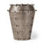 Petit vase en métal champagne avec clous-114208656-114208655