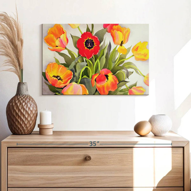 Harnek orange et tulipes rouges, H 16 po x l 24 po