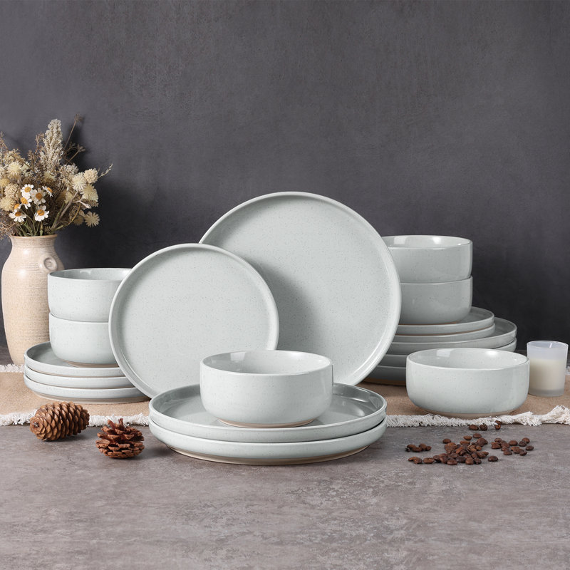 Service de vaisselle en grès Latitude Run®, ensemble de 18 assiettes et bols, vaisselle pour 6, Gris