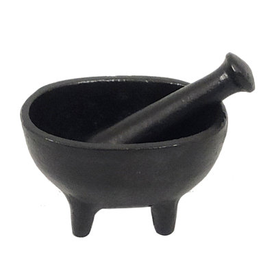 Asraf Figurines & Sculptures