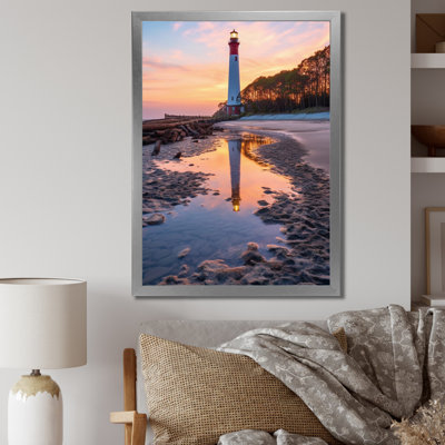 " Lighthouse Hunting Island South Carolina "