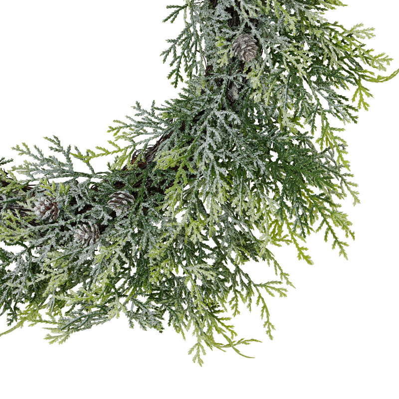Annija Faux Plastic 55cm Wreath