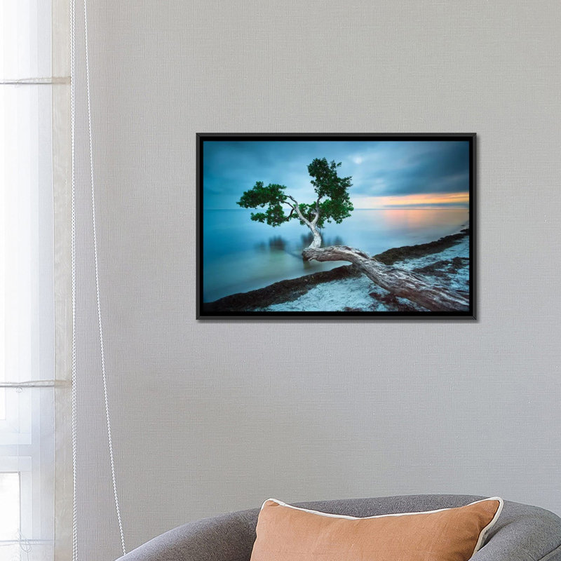 «Water Tree 10 Color», impression sur toile tendue, H 18 po x l 26 po x P 1,5 po, Toile avec cadre noir, Pas de tapis