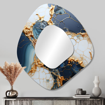 Art de l'encre de marbre or et bleu Dayse I - miroir mural de forme irrégulière à encre liquide, miroir décoratif asymétrique moderne, impression d'art en métal