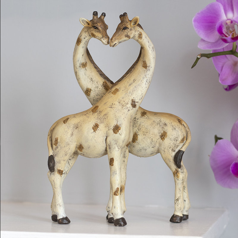 Chenika Figurines & Sculptures