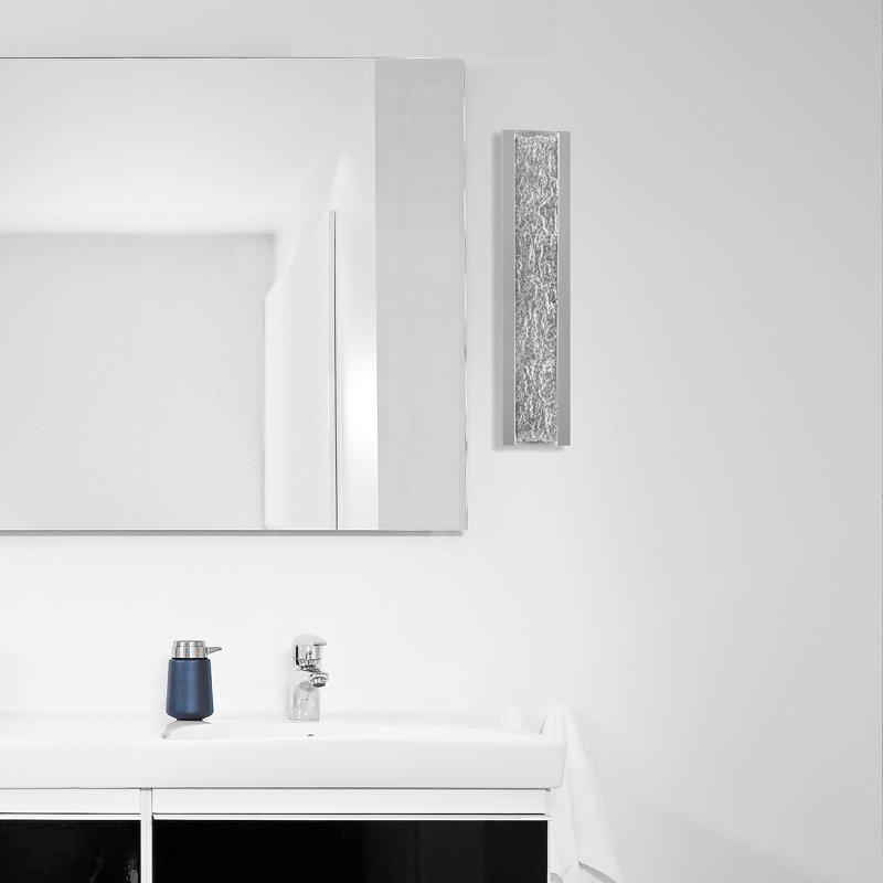 Dimmable LED Bath Bar, Aqua
