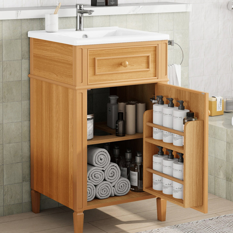 Freestanding Standard With Top
