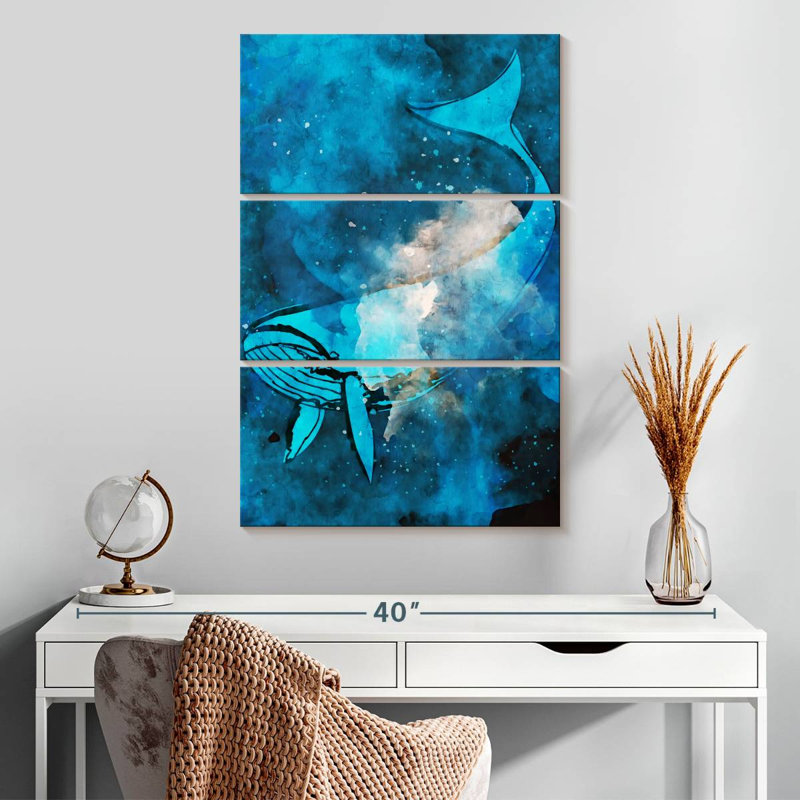 Ronce de baleine en bleu, H 32 po x l 20 po