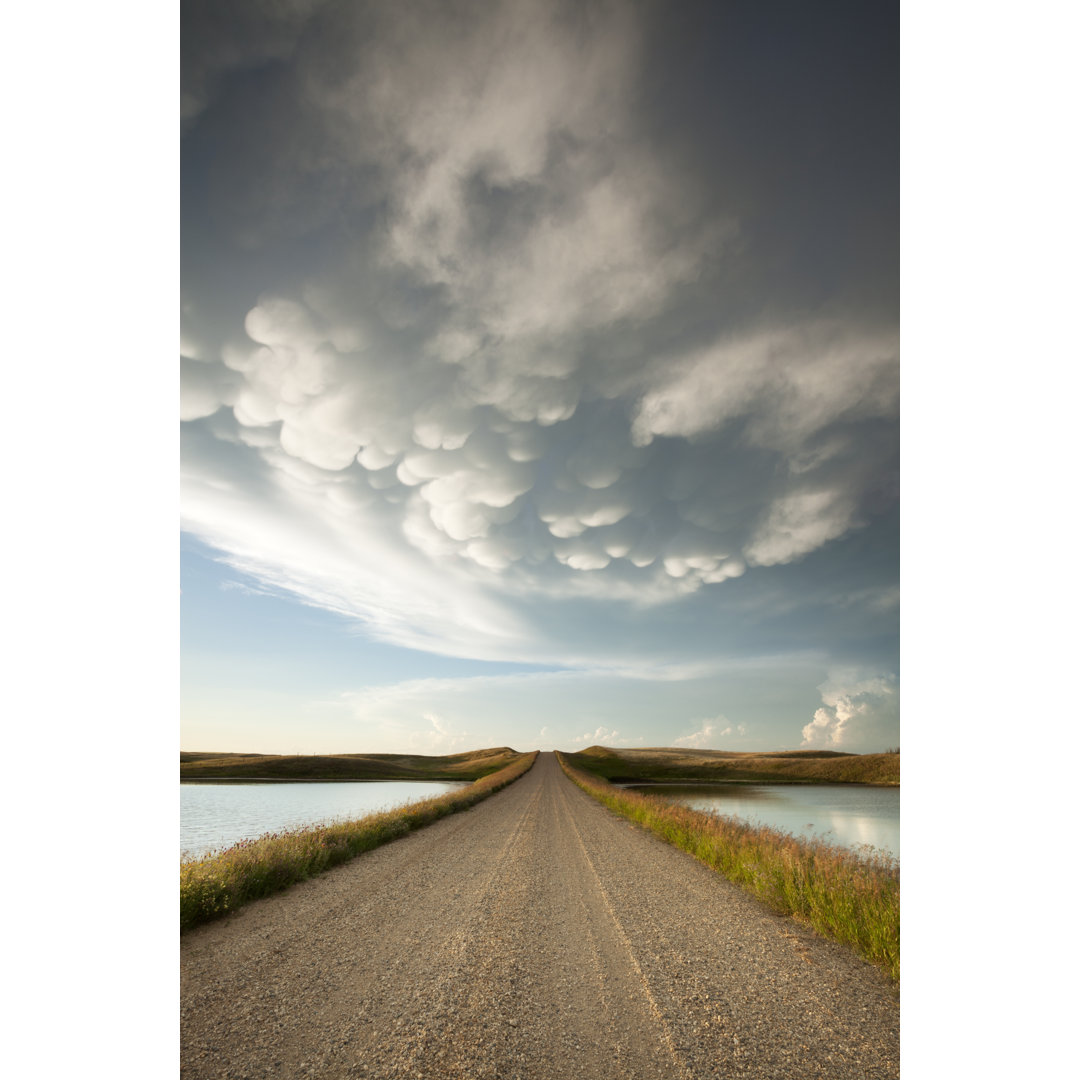 Mammatus Sturmwolken Saskatchewan von Mysticenergy - Druck ohne Rahmen auf Leinwand