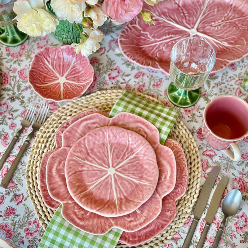 Beatrice Round Tablecloth - Pink And Green, 60" D x 120" L
