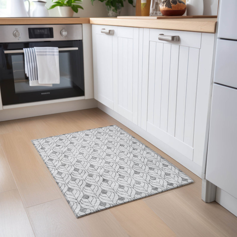  Maliana Area Rug, Rectangle 1'8" x 2'6"