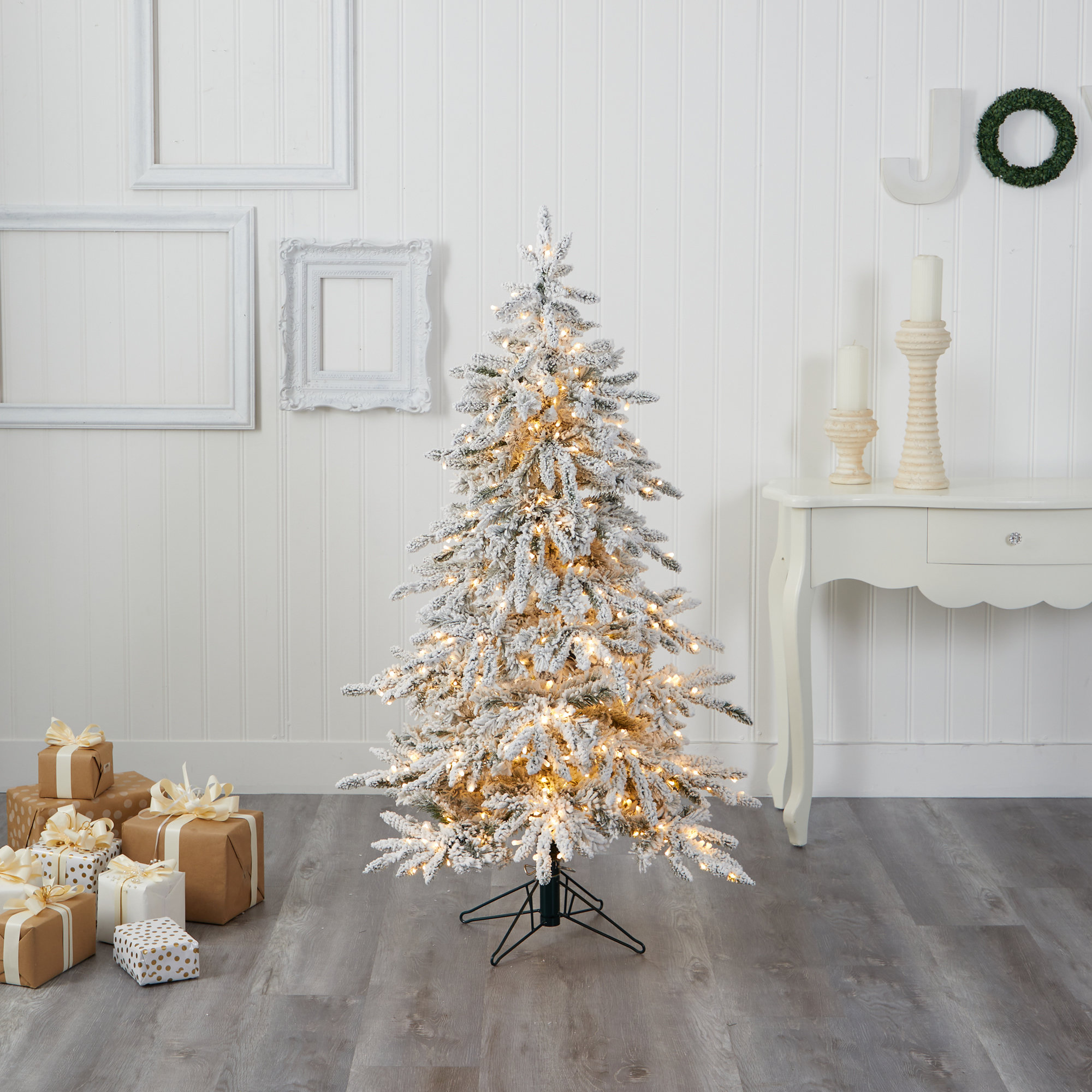 Lighted Artificial Christmas Tree, 5' H