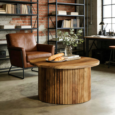 Élégante table ronde au centre, canapé, table d'appoint, table basse moderne avec rangement spacieux et fabrication robuste