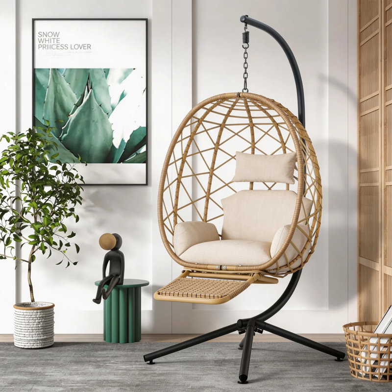 Balancelle en osier avec support et repose-pieds Urbanstyle Modern, Cream