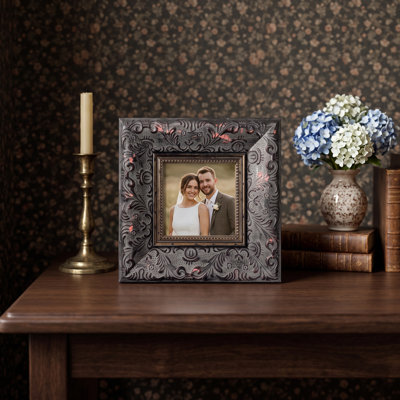 Cadre photo en bois massif orné de bois anthracite noir et rose gaufré à la main avec bordure ornée de perles, style rétro gothique, 4 tailles