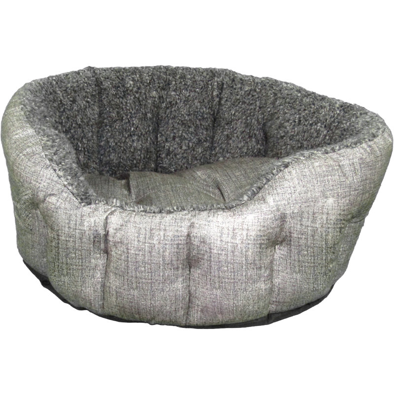 Benitez Pet Bed, 69cm W x 55cm D x 27cm H