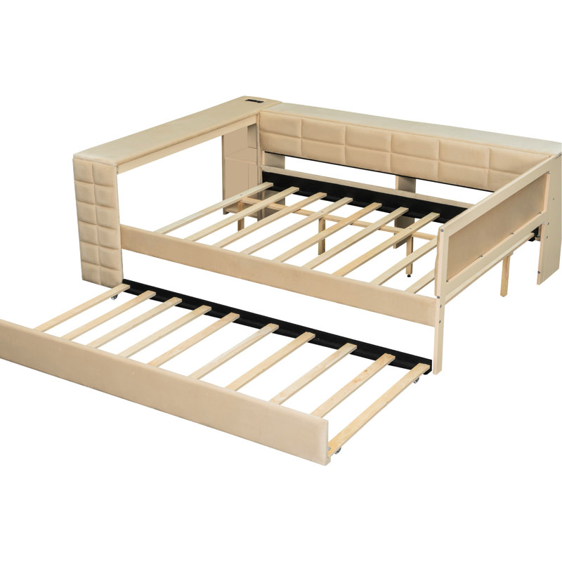 Lit plateforme tapissier pleine grandeur beige avec tablettes de rangement, station de charge et lit gigogne, confortable pour se détendre dans le rangement, charge de bureau, chambres partagées gigognes