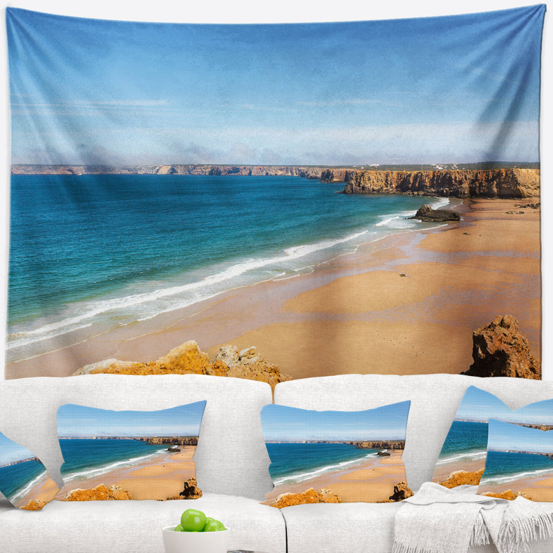 Tapisserie de bord de mer sereine, Rocky Bay, Portugal, H 78 po x l 92 po