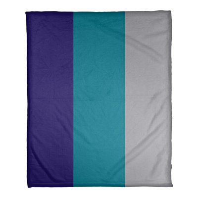 Couverture polaire basket Charlotte