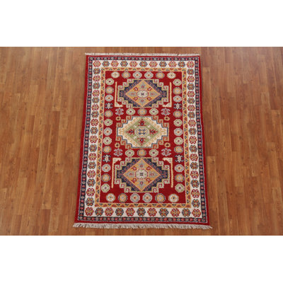 Tapis rouge Kazak noué à la main 4 x 6