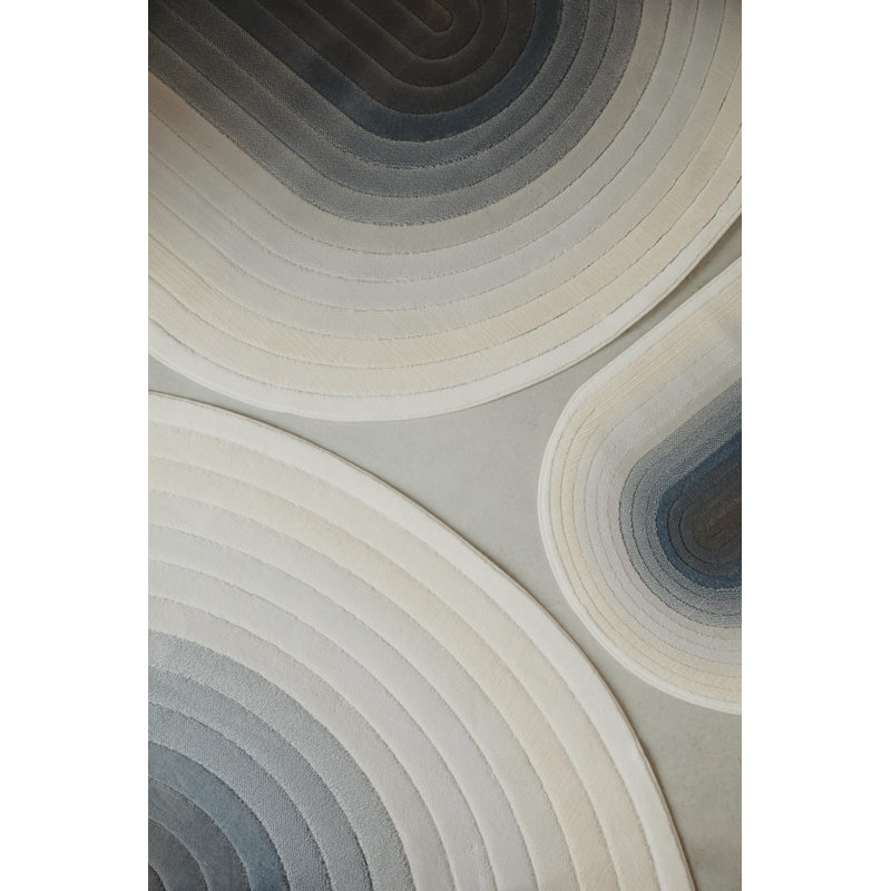 Olympic Rug, Oval 6'5" x 9'5"