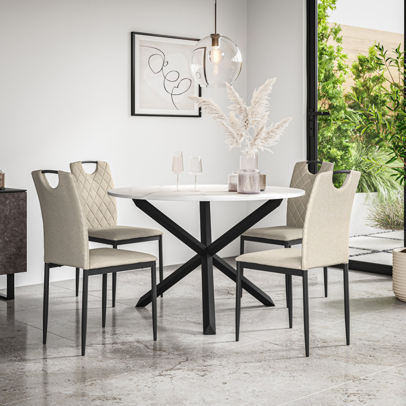 Daraich 4 - Person Dining Set, Black/Beige