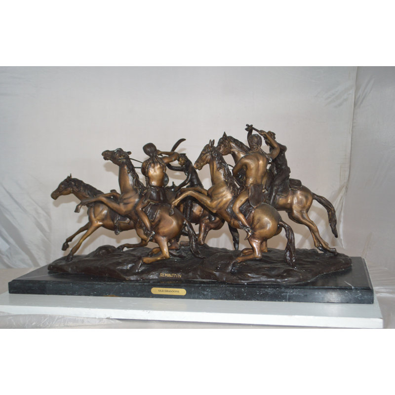 Statue en bronze Old Dragon par Remington - taille: L 32 po x l 12 po x H 13 po
